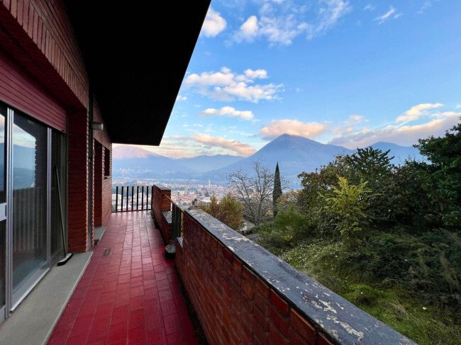 Villa in Albino, Lombardy, Italy 3 - 15411237