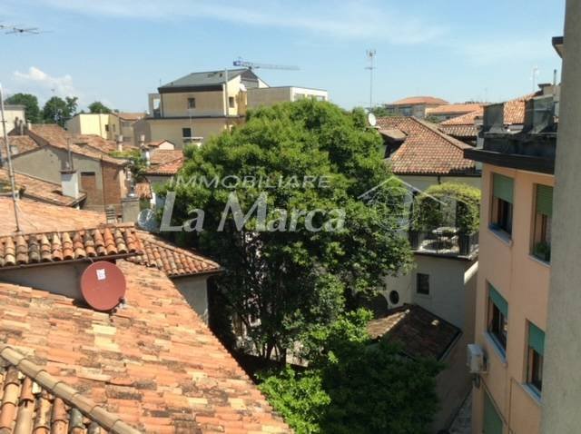 Apartment in Cathedral - Piazza dei Signori, Treviso, Italy 5 - 16555692