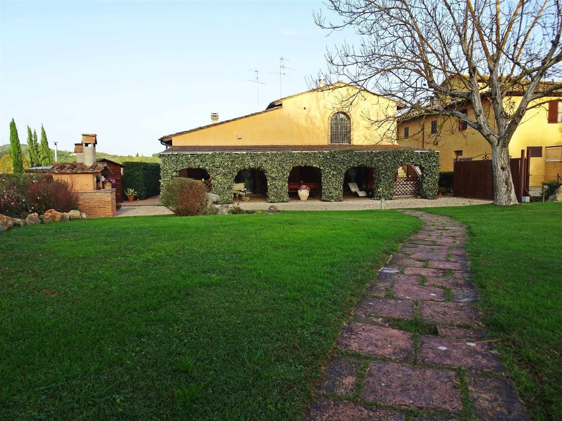 Poggibonsi, Tuscany, Italy 1 - 16723027