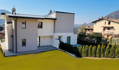 House in Albino, Lombardy, Italy 4 - 16002588