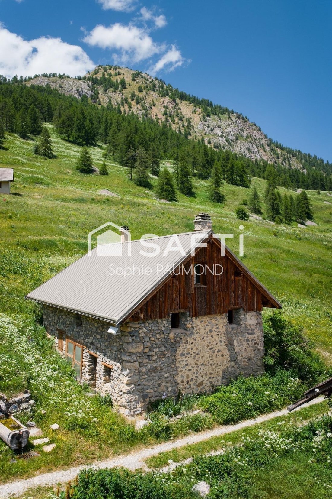 House in La Salle-les-Alpes, Provence-Alpes-Côte d'Azur, France 1 - 16725073