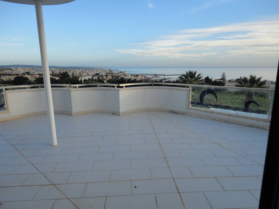 Villa in Scicli, Sicily, Italy 4 - 16721831