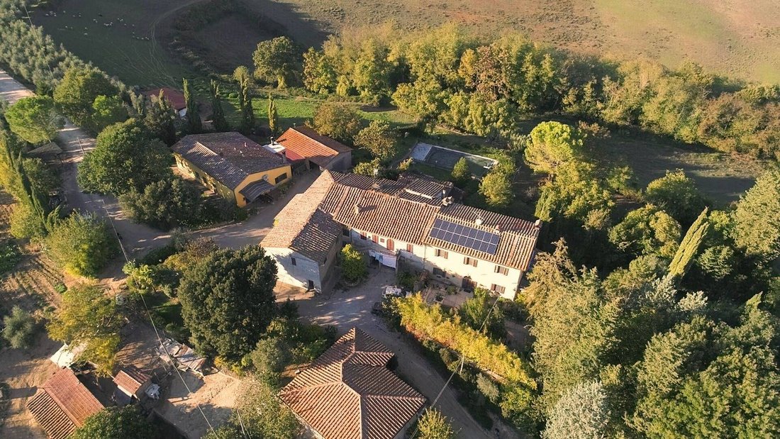 Poggibonsi, Tuscany, Italy 4 - 16722890