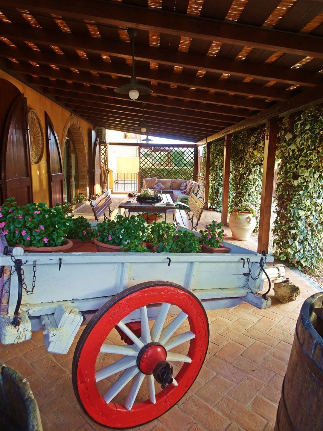 Poggibonsi, Tuscany, Italy 4 - 16723027