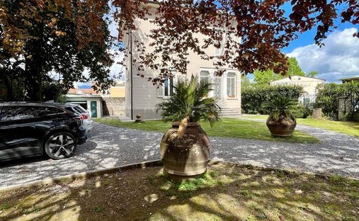 Villa in San Marco, Lucca, Italy 1