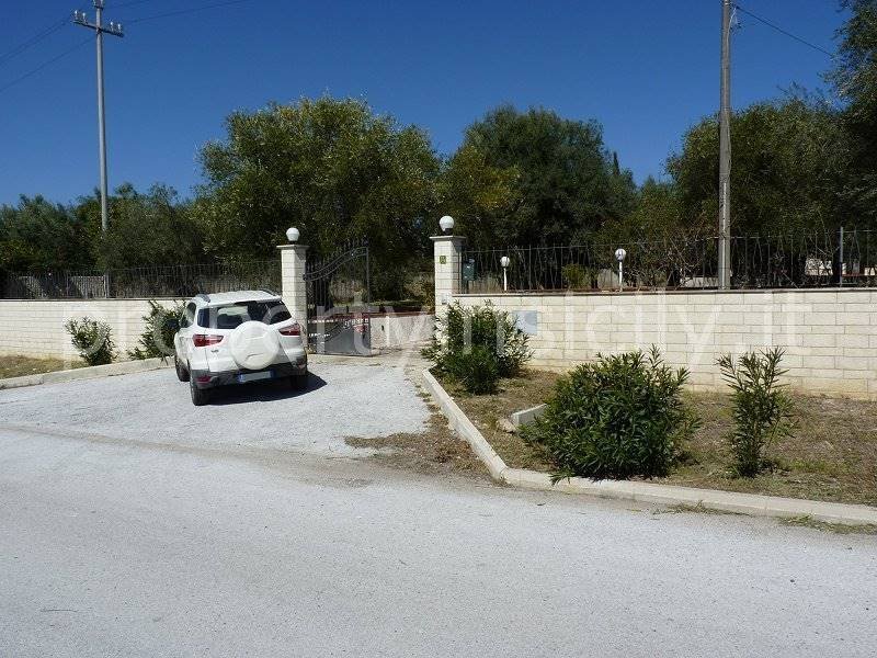 Villa in Neapolis, Fontane Bianche, Sicily 2 - 16721936
