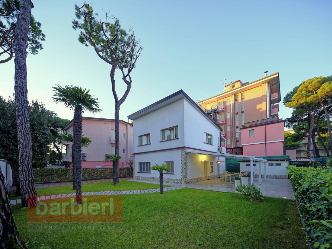Villa in Milano Marittima, Cervia, Emilia-Romagna 1 - 16726389