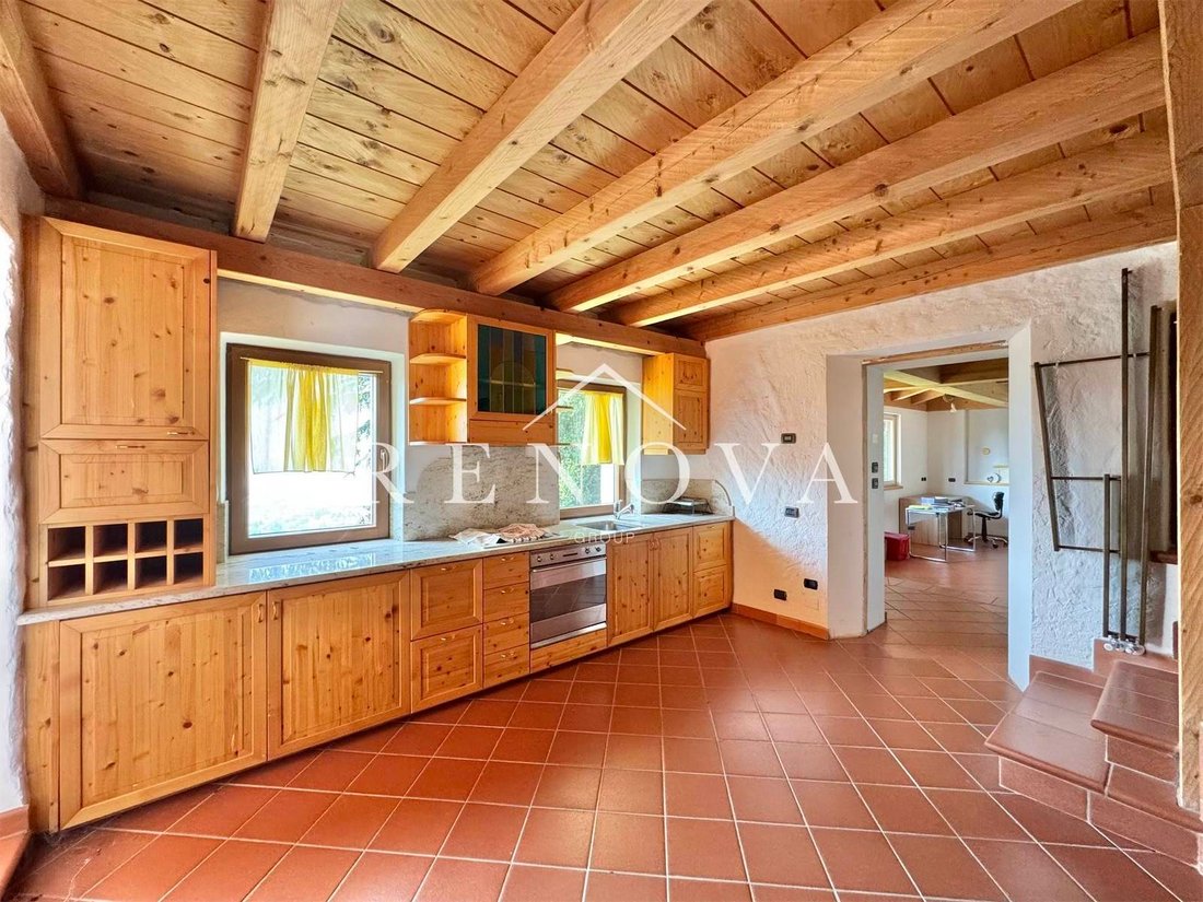 Villa in Caprino Veronese, Veneto, Italy 3 - 16723837