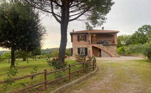 House in Poggibonsi, Tuscany, Italy 1