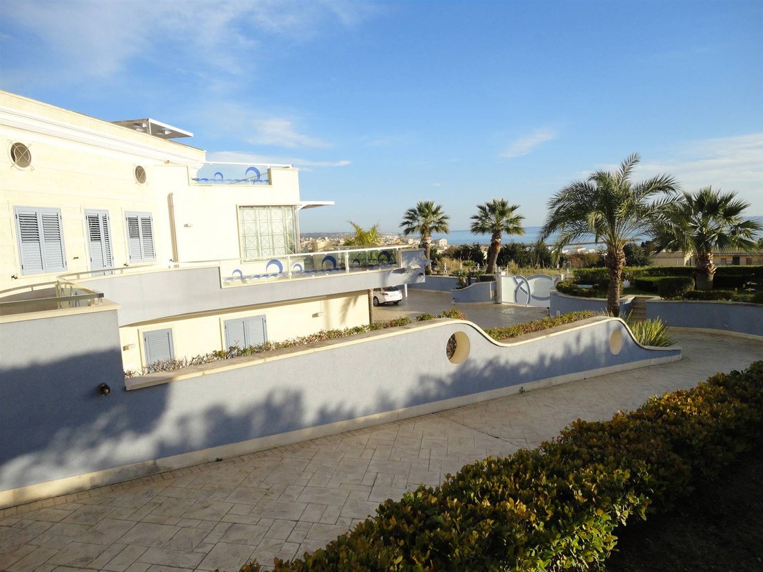 Villa in Scicli, Sicily, Italy 3 - 16721831