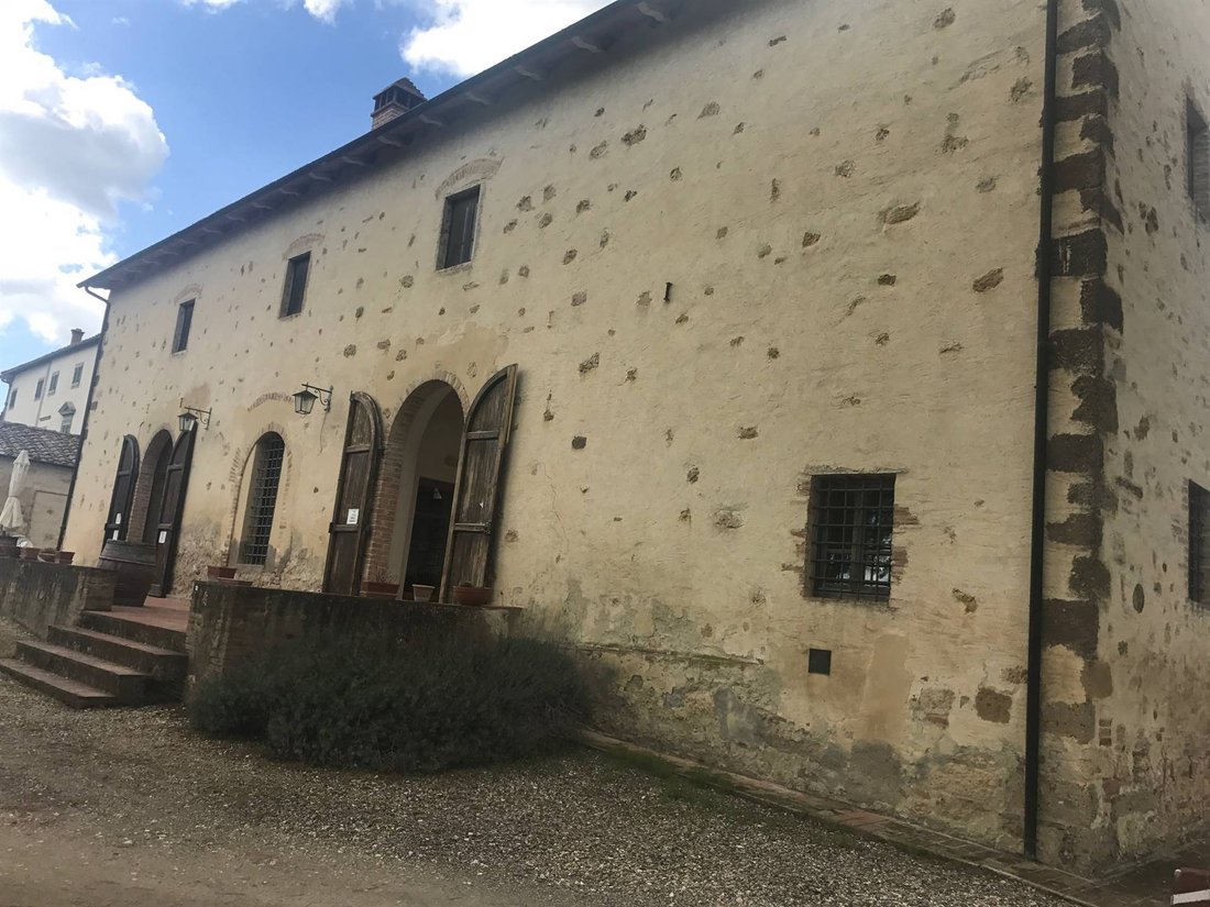 Farm Ranch in San Gimignano, Tuscany, Italy 3 - 16725156