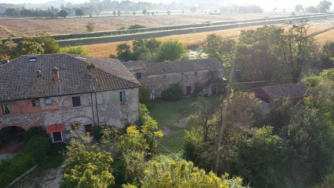 Sinalunga, Tuscany, Italy 5 - 16725168