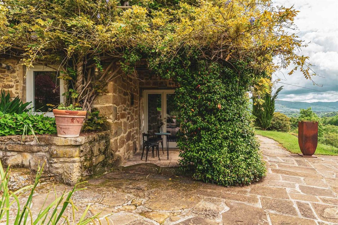 Poppi, Tuscany, Italy 3 - 16725114
