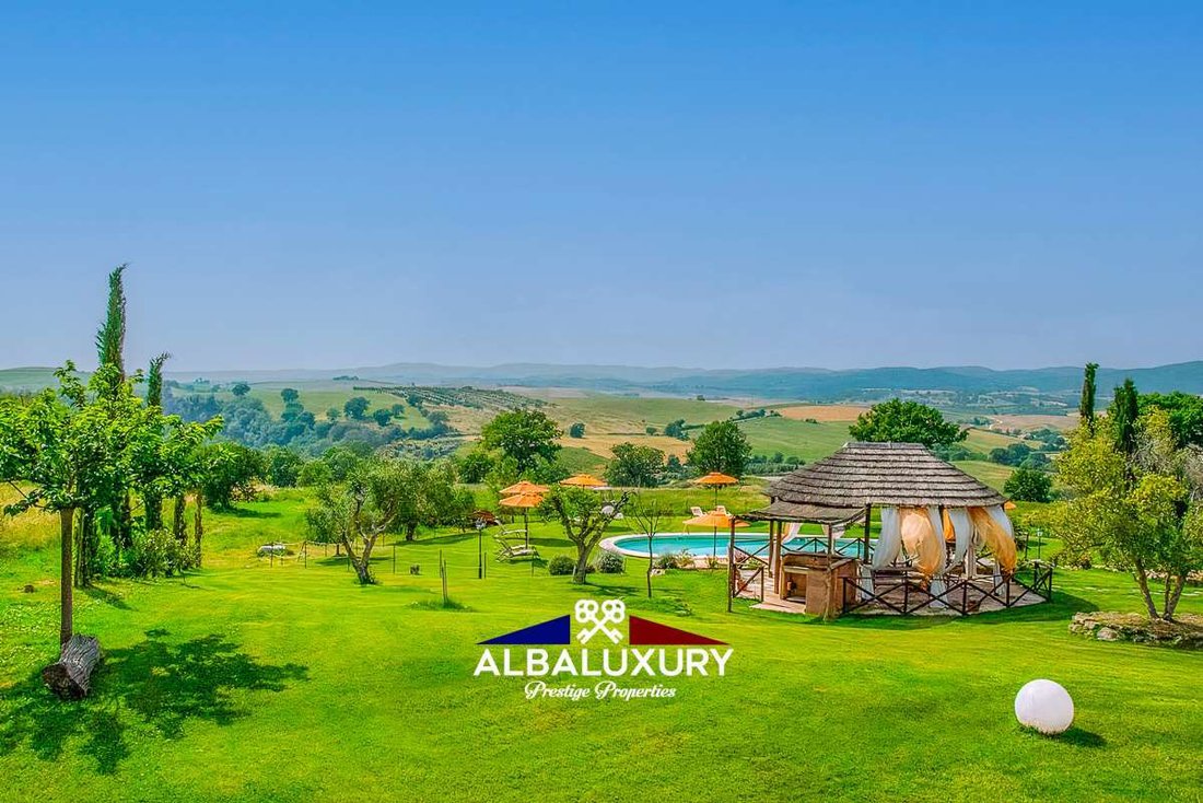 Villa in Manciano, Tuscany, Italy 4 - 16726251