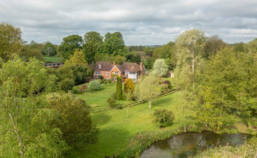 House in Barton Stacey, England 1