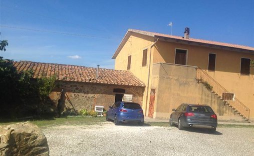 Farm Ranch in Cinigiano, Tuscany, Italy 1