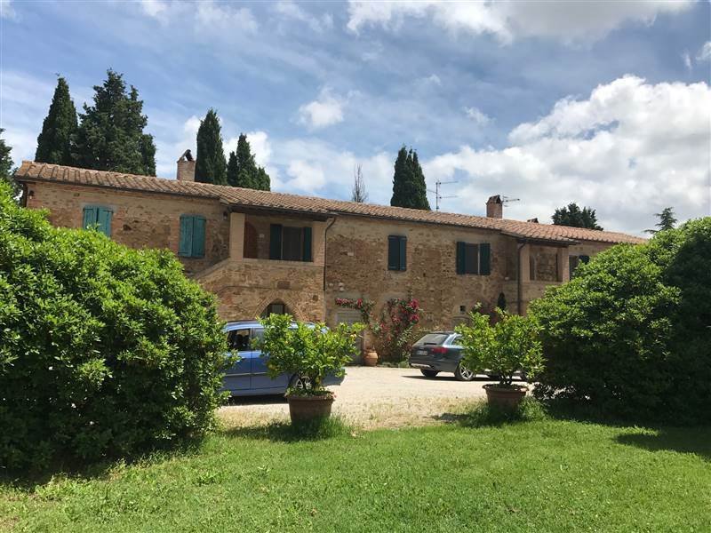 Farm Ranch in Montalcino, Tuscany, Italy 1 - 16724227