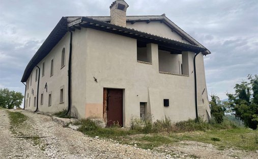 Azienda agricola a Spoleto, Umbria, Italia 1