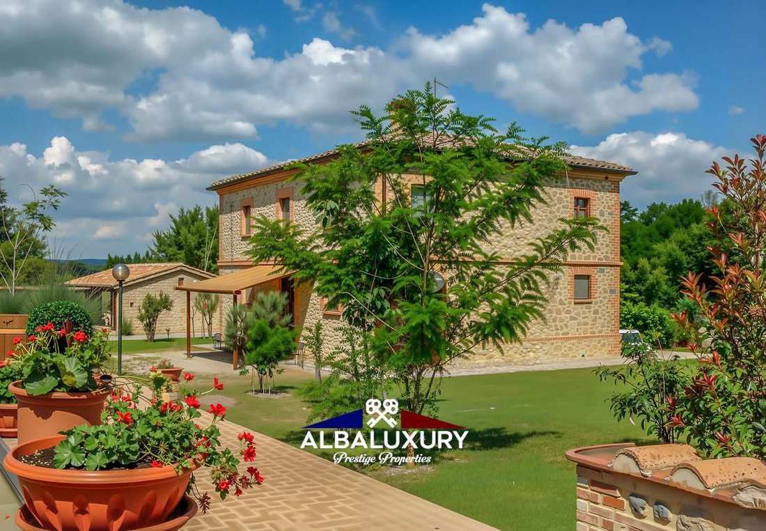 Villa in Città della Pieve, Umbria, Italy 3 - 15345367