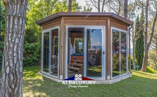 Millennial Castle In The Hills Of Arezzo