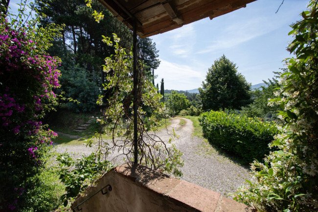 Country House in Historic Center, Lucca, Tuscany 3 - 15965777