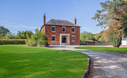 House in Great Notley, England 1