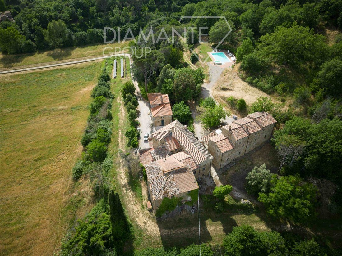 Farm Ranch in Montanare, Cortona, Tuscany 3 - 16725010