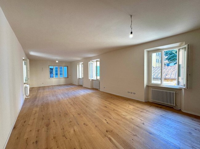 Apartment in Historic Center, Lucca, Tuscany 3 - 15967036