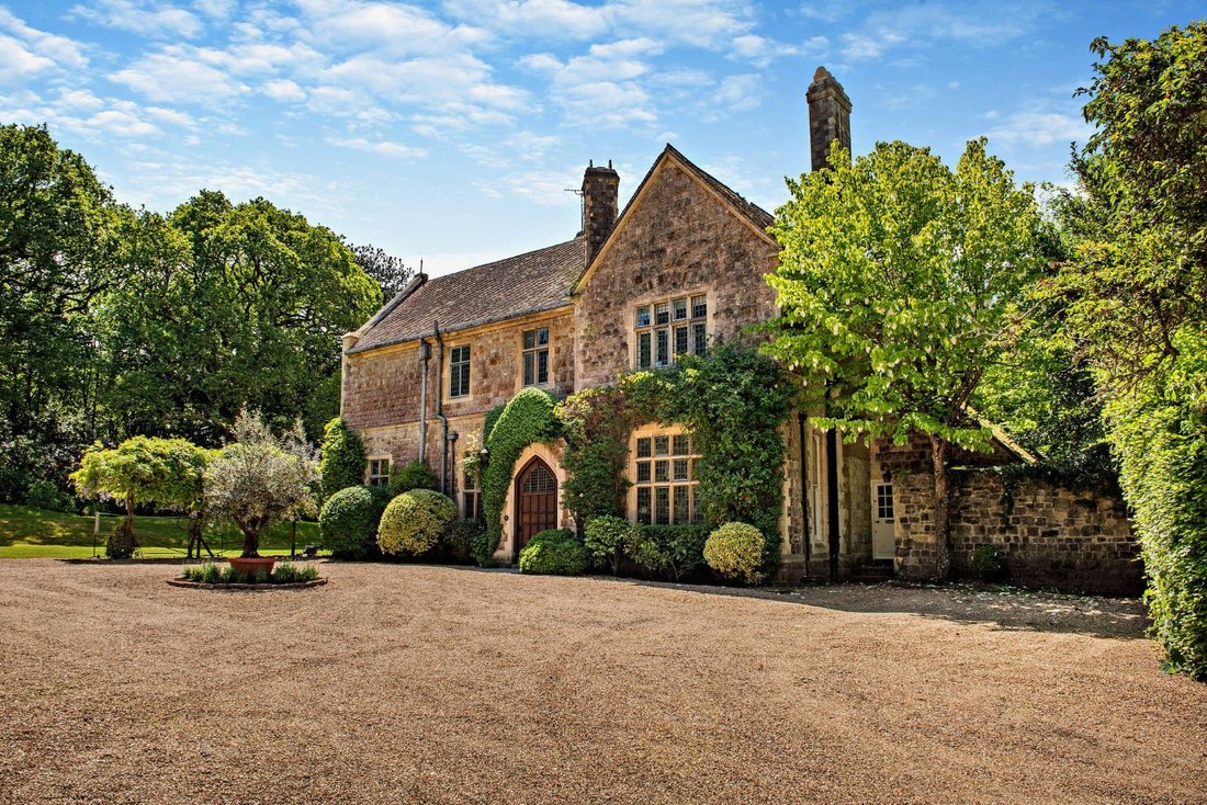 House in Milland, England 1 - 16720694
