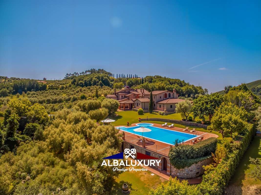 Villa in Montevettolini, Monsummano Terme, Tuscany 1 - 16725946