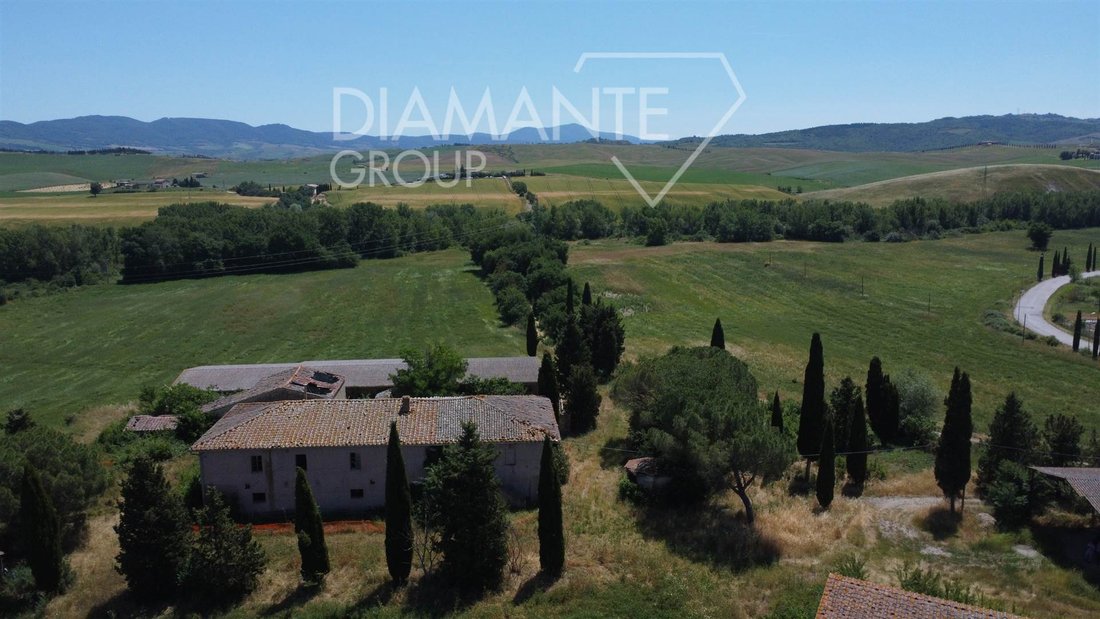 Farm Ranch in Castiglione d'Orcia, Tuscany, Italy 4 - 16724674