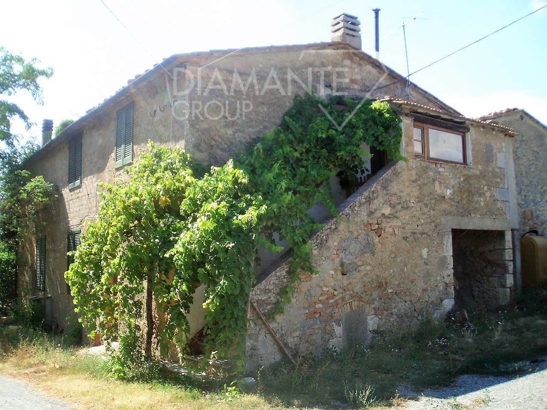 Farm Ranch in San Gimignano, Tuscany, Italy 3 - 16724108