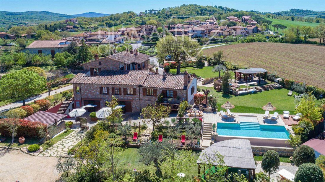 Città della Pieve, Umbria, Italy 1 - 16724593