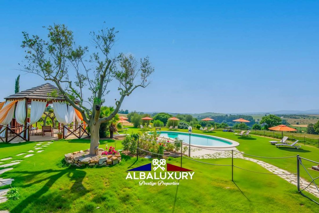 Villa in Manciano, Tuscany, Italy 2 - 16726251