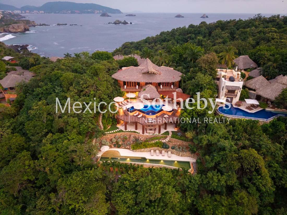 House in Ixtapa Zihuatanejo, Guerrero, Mexico 2 - 16723660