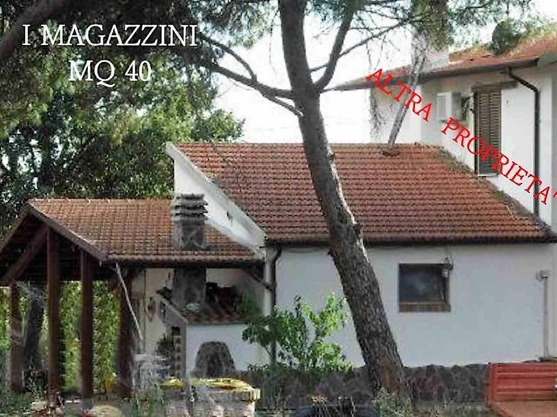 Farm Ranch in Roccastrada, Tuscany, Italy 2 - 16722776