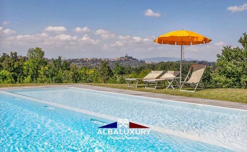 Castle for Sale in Molino d'Egola, Tuscany, Italy