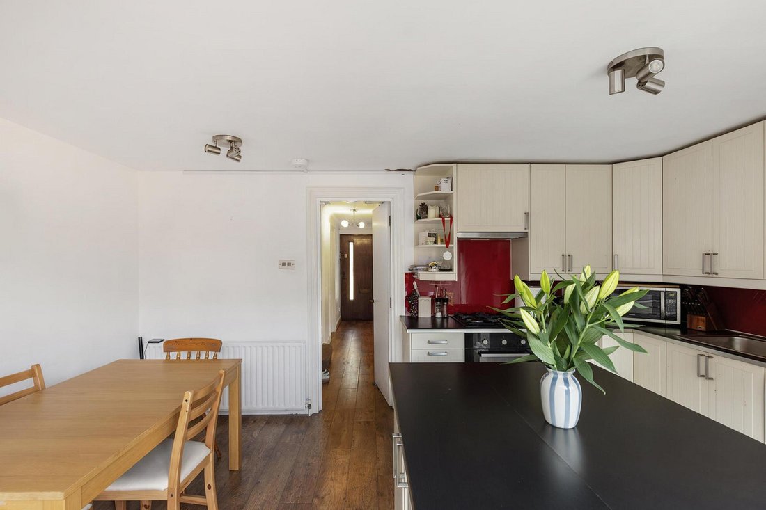 House in Walham Green, Hammersmith and Fulham, England 5 - 16702072