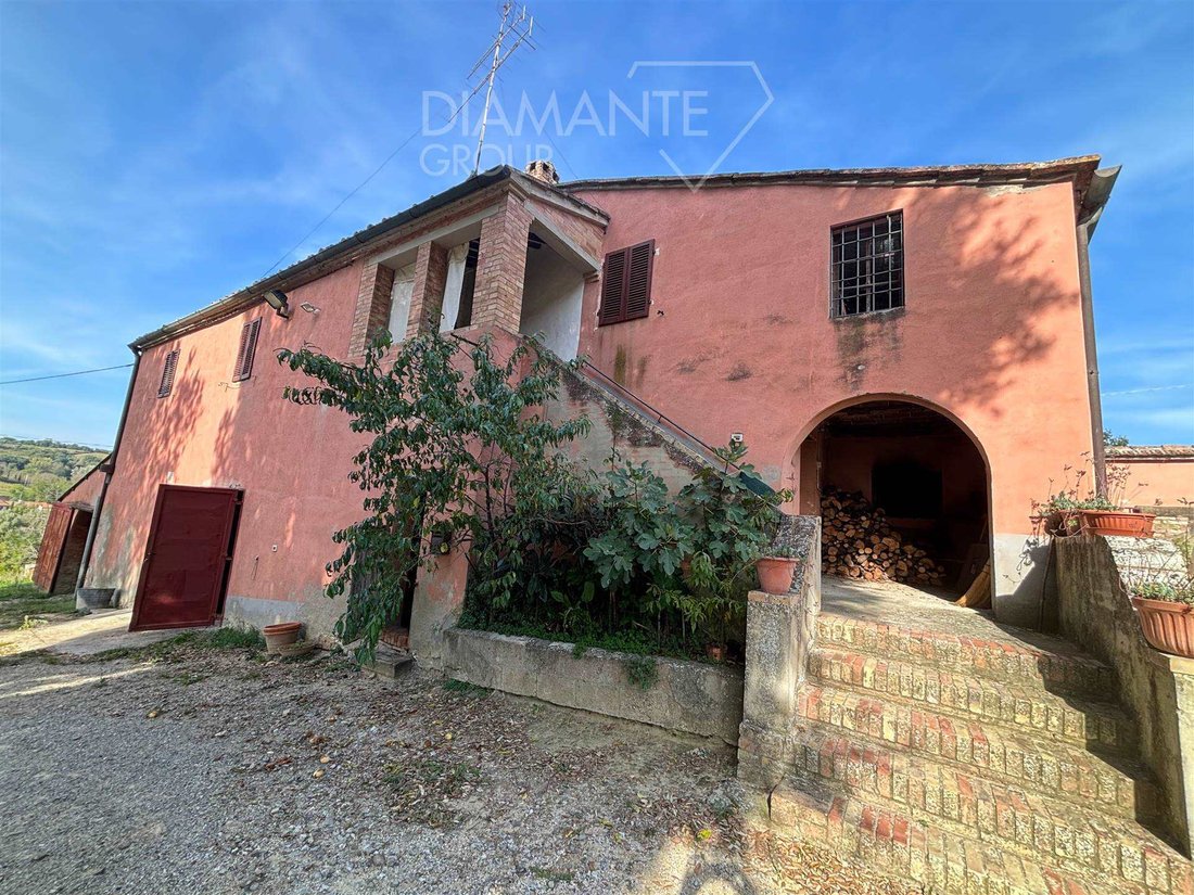 Farm Ranch in San Giovanni d'Asso, Tuscany, Italy 3 - 16725124