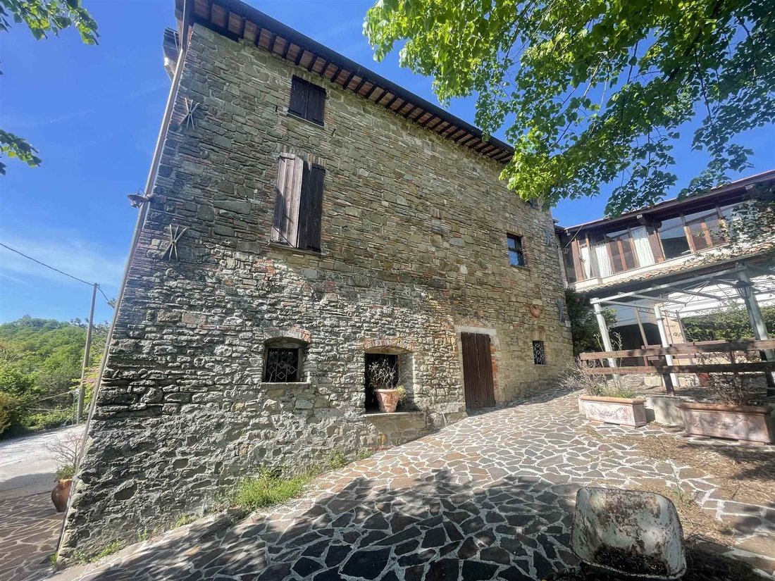Gubbio, Umbria, Italy 2 - 16722876