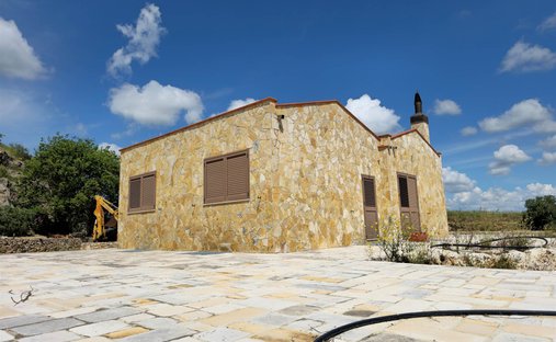 Estate in Piccianello, Matera, Italy 1