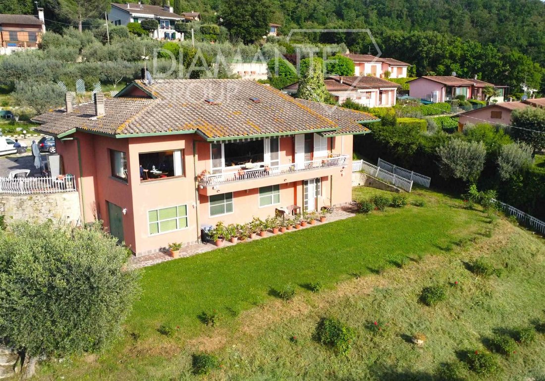 Villa in Magione, Umbria, Italy 5 - 16724742