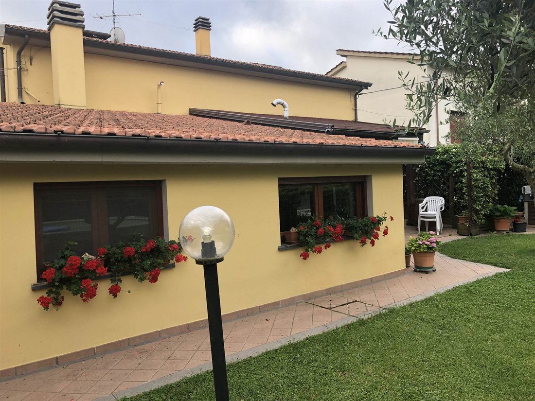Villa in Montale, Tuscany, Italy 5 - 16721923