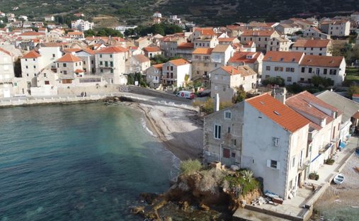 Villa in Komiža, Gespanschaft Split-Dalmatien, Kroatien 1