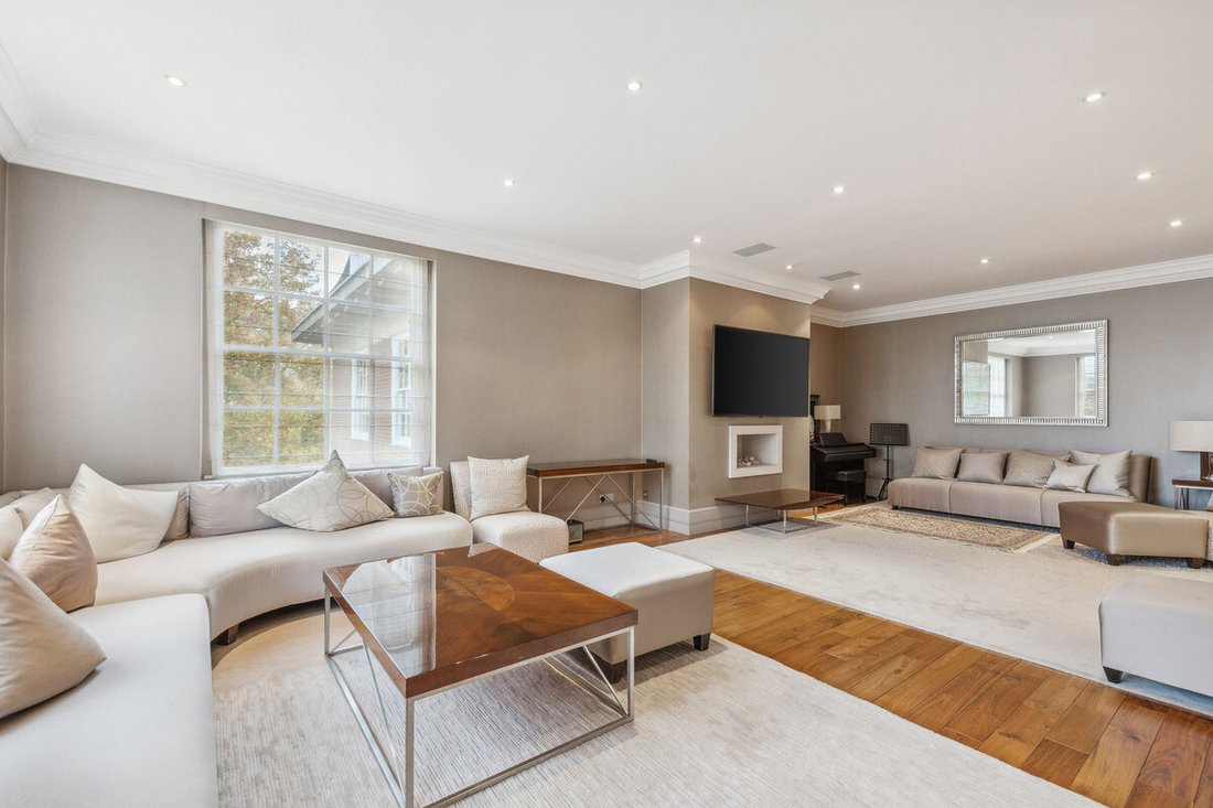 Apartment in St John's Wood, Westminster, England 3 - 16702038
