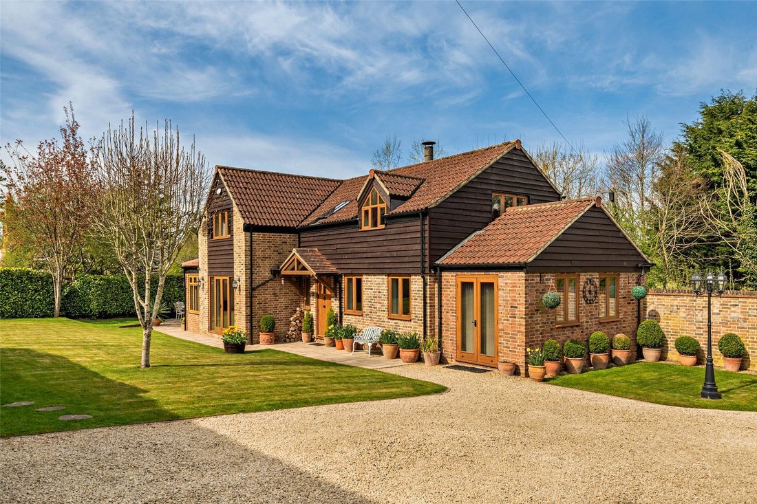 House in Ramsbury, England 4 - 16720206