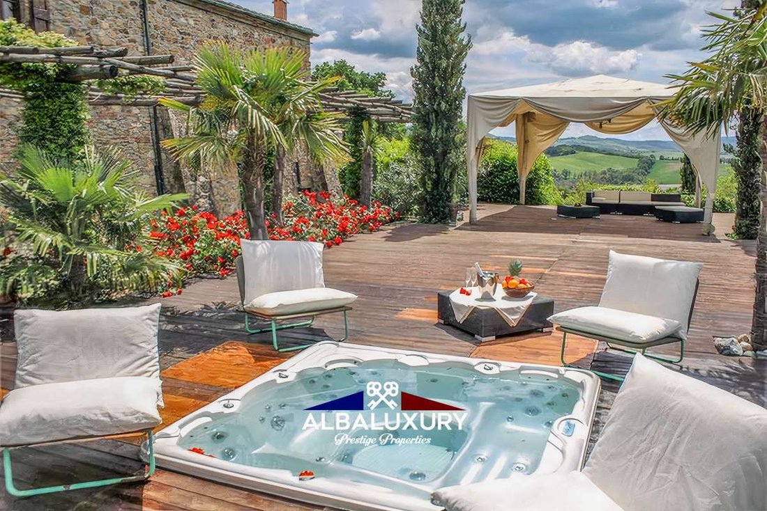Villa in Radicondoli, Tuscany, Italy 3 - 16725933