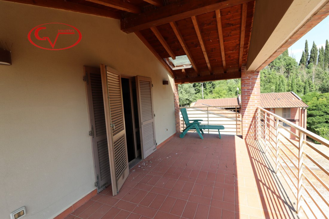 Apartment in Terranuova Bracciolini, Tuscany, Italy 2 - 16726768