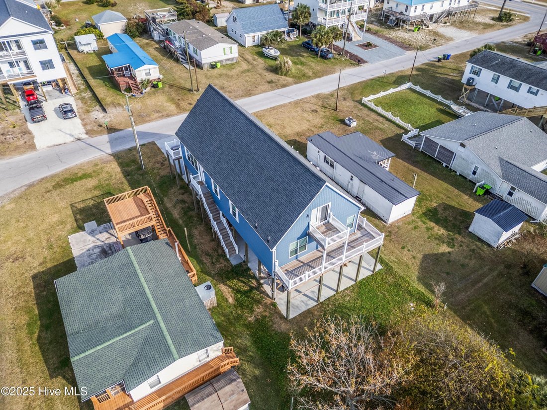 House in Topsail Beach, North Carolina, United States 4 - 16721062
