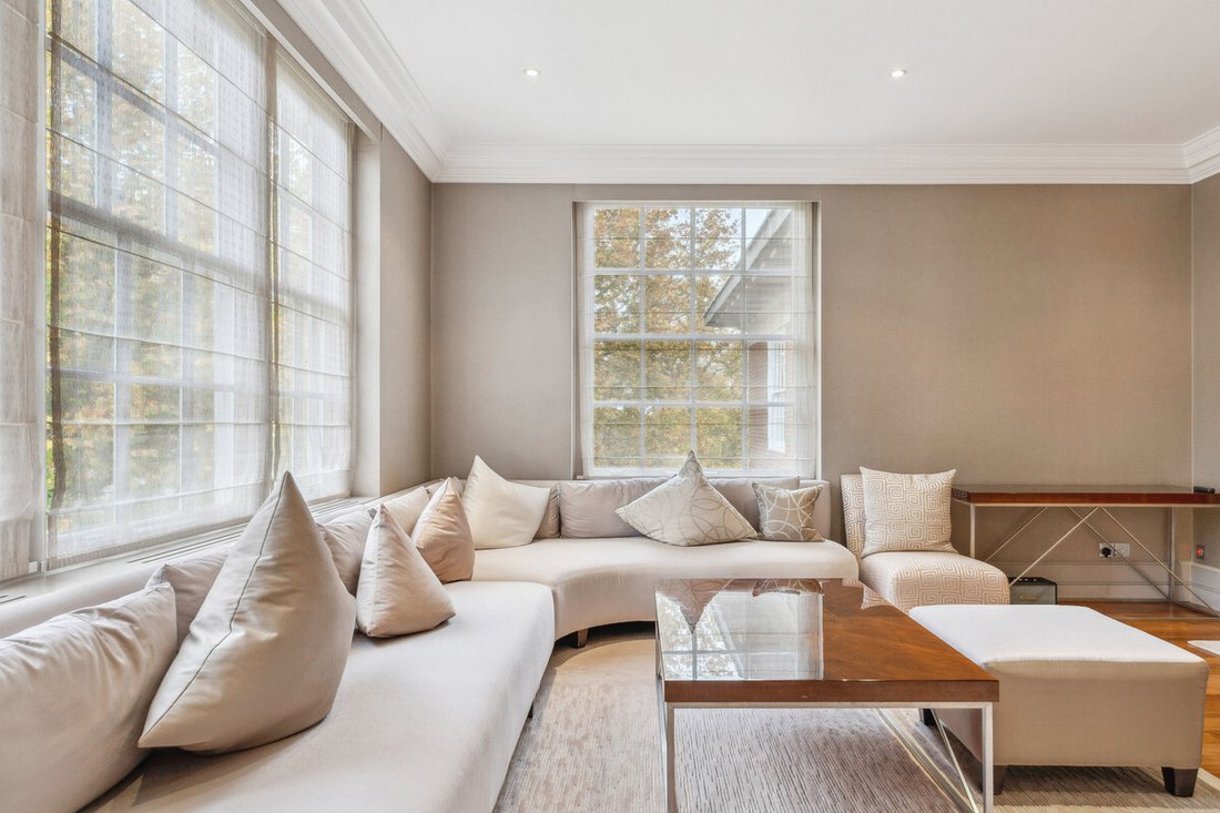 Apartment in St John's Wood, Westminster, England 2 - 16702038